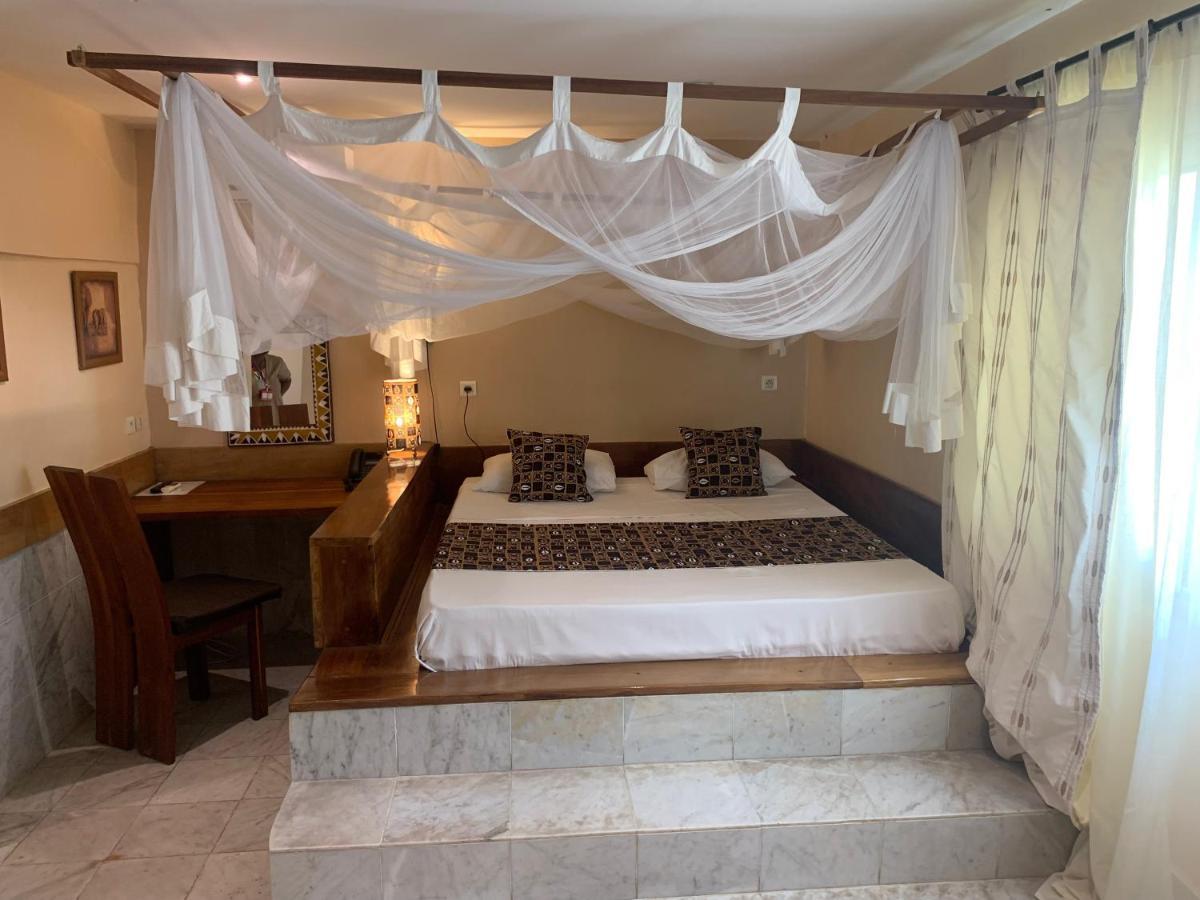 Le Lodge Des Almadies Дакар Екстериор снимка