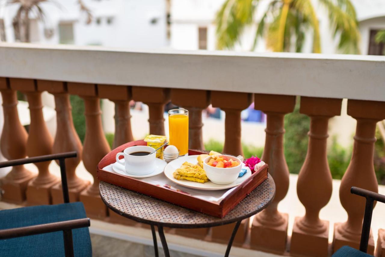 Le Lodge Des Almadies Дакар Екстериор снимка