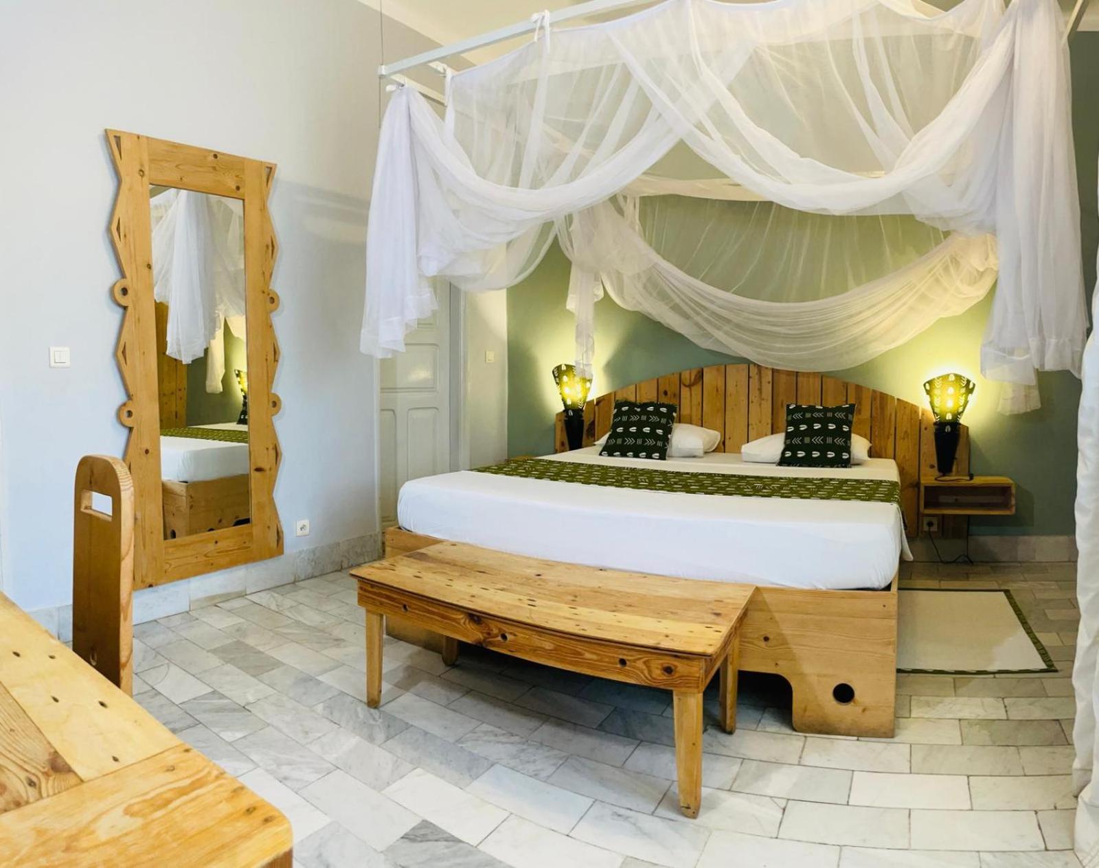 Le Lodge Des Almadies Дакар Екстериор снимка